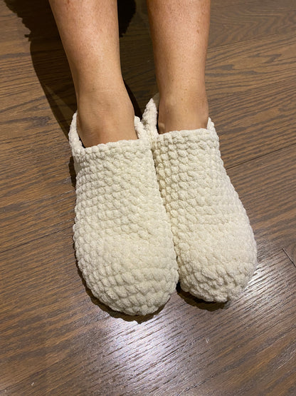 SNUGLY SLIPPERS