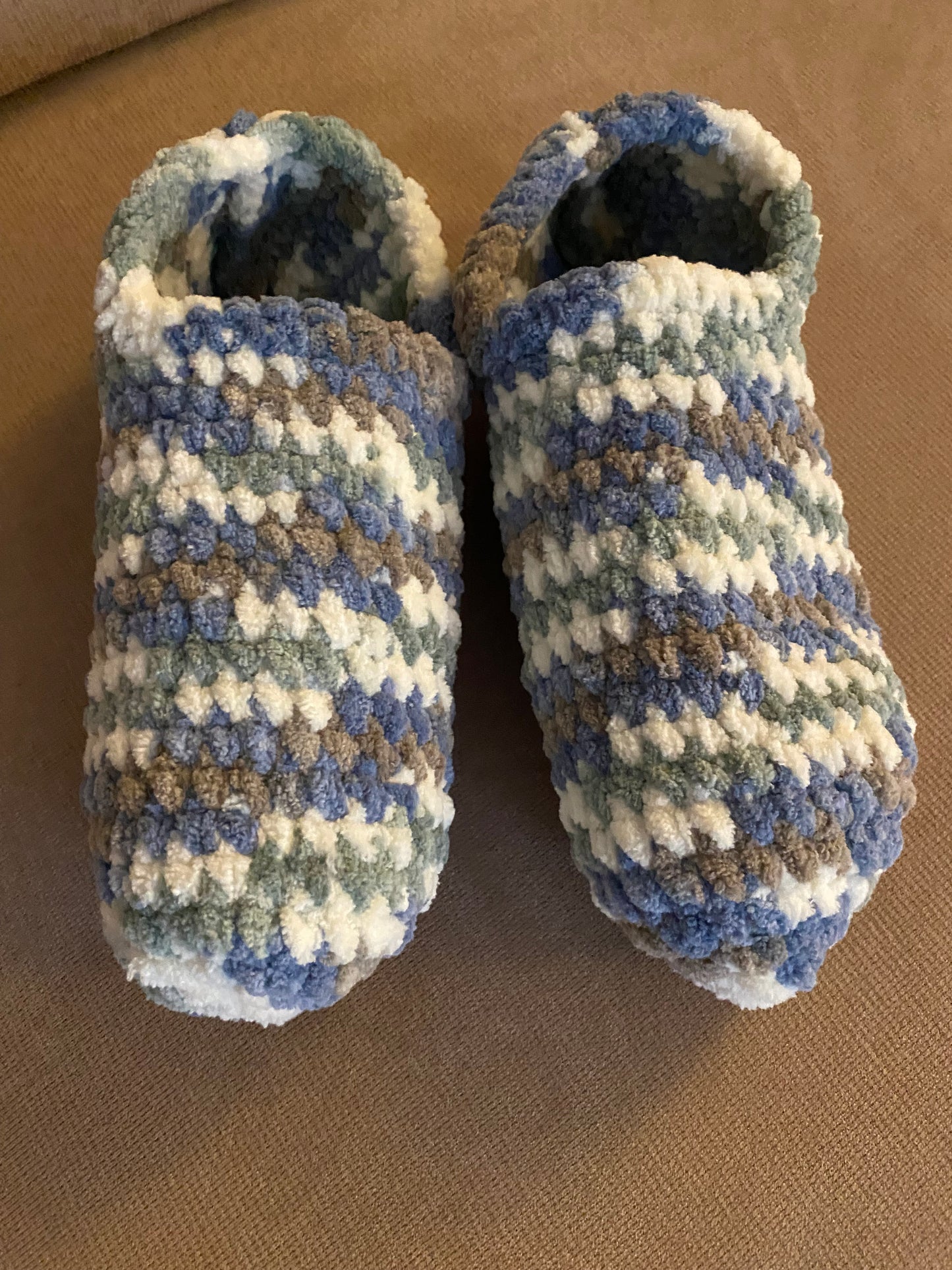 SNUGLY SLIPPERS